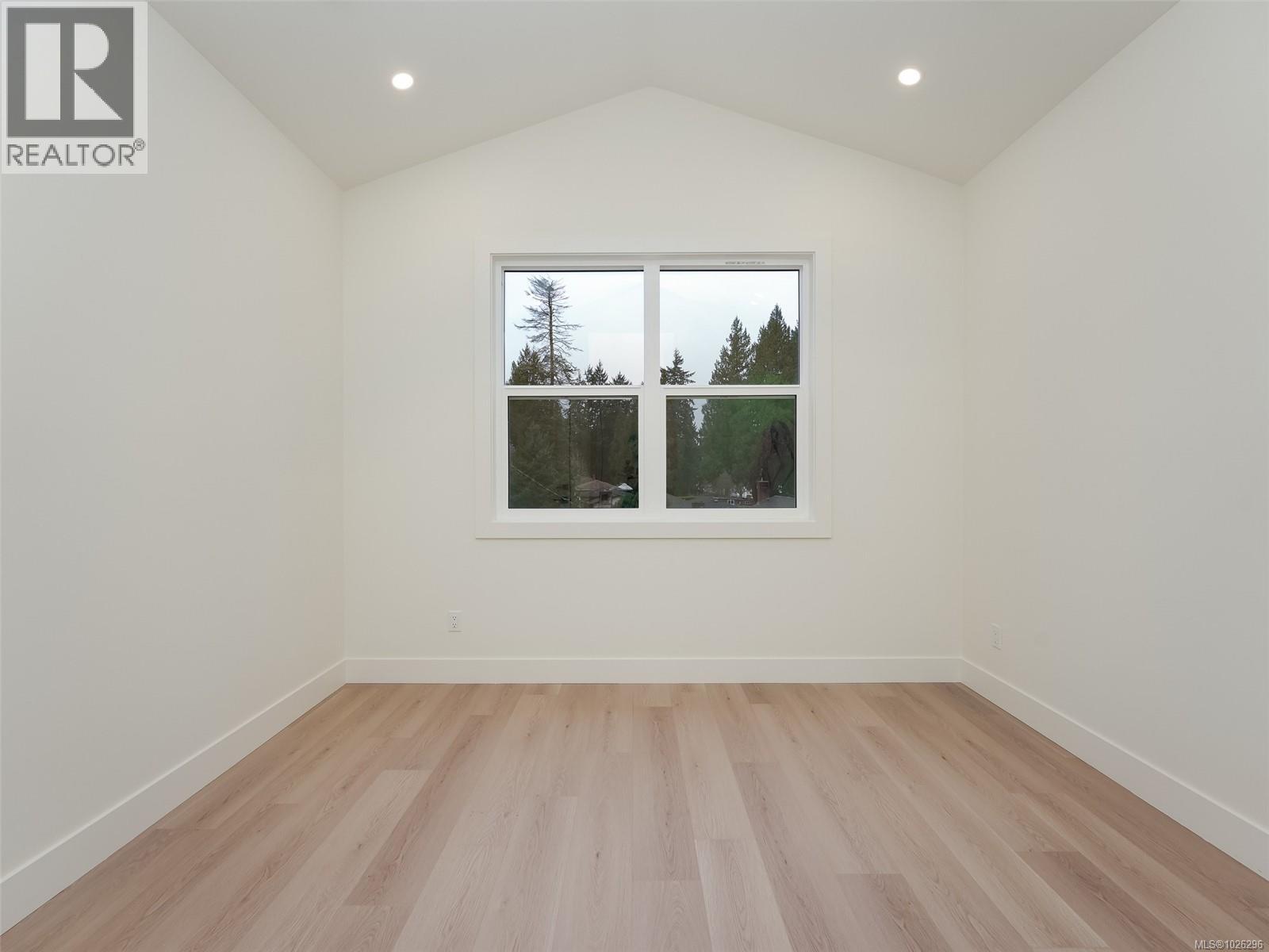 107 960 Jenkins Avenue, Langford