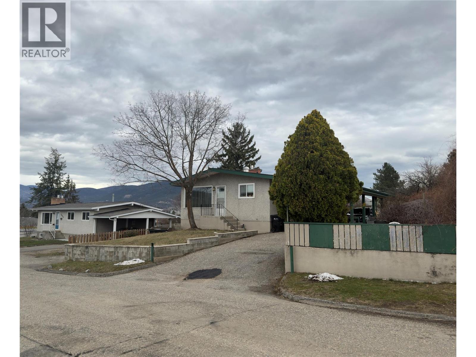  1601 37th Street, Vernon