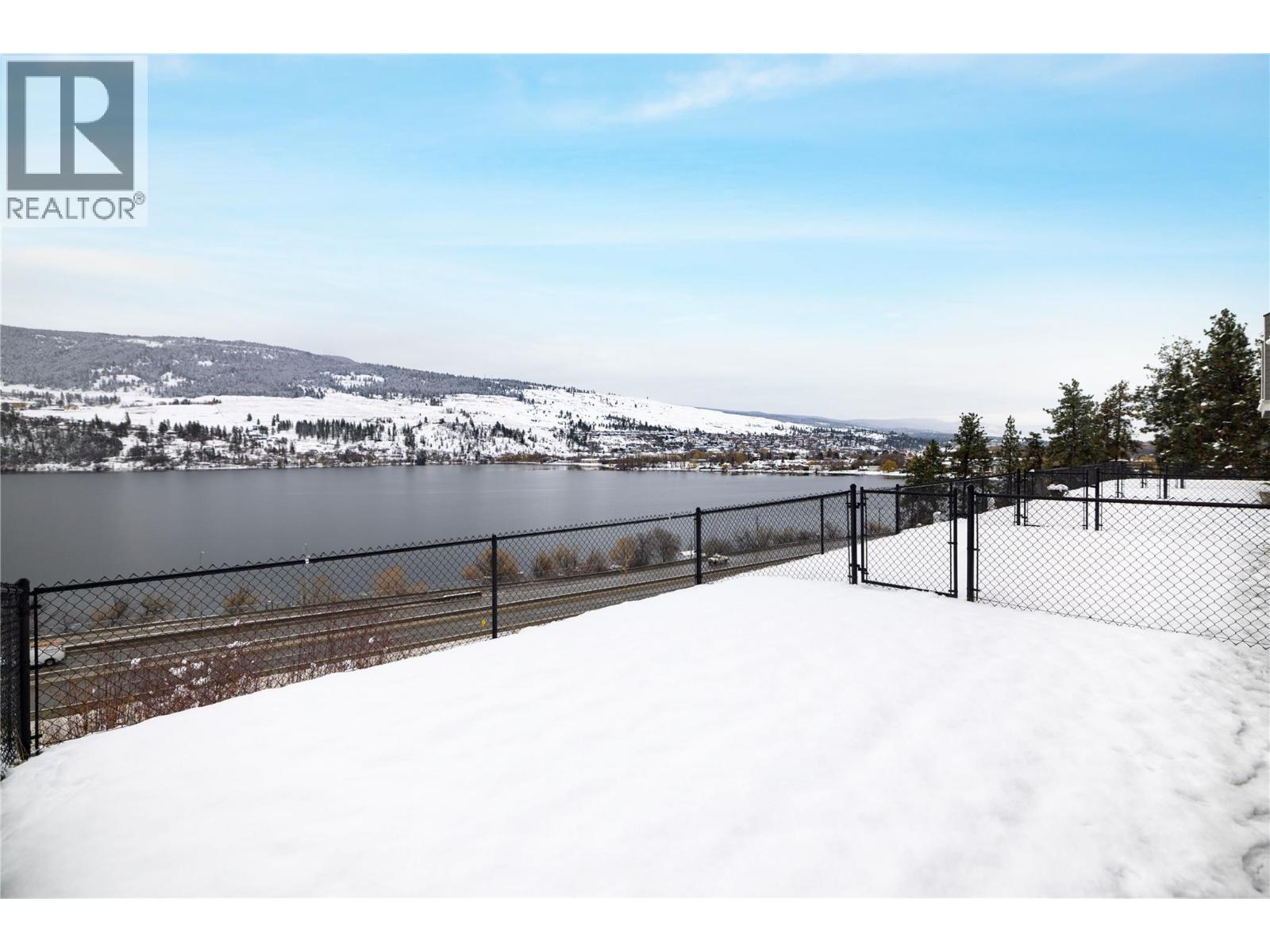 12075 Oceola Road Unit# 21, Lake Country