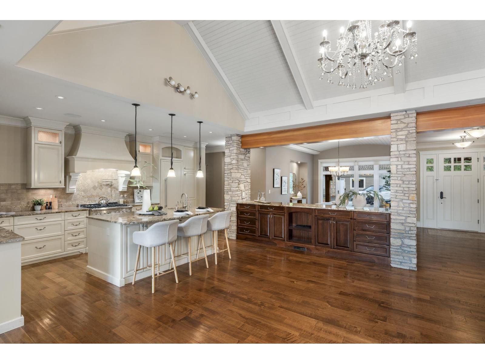 23455 8 AVENUE, Langley