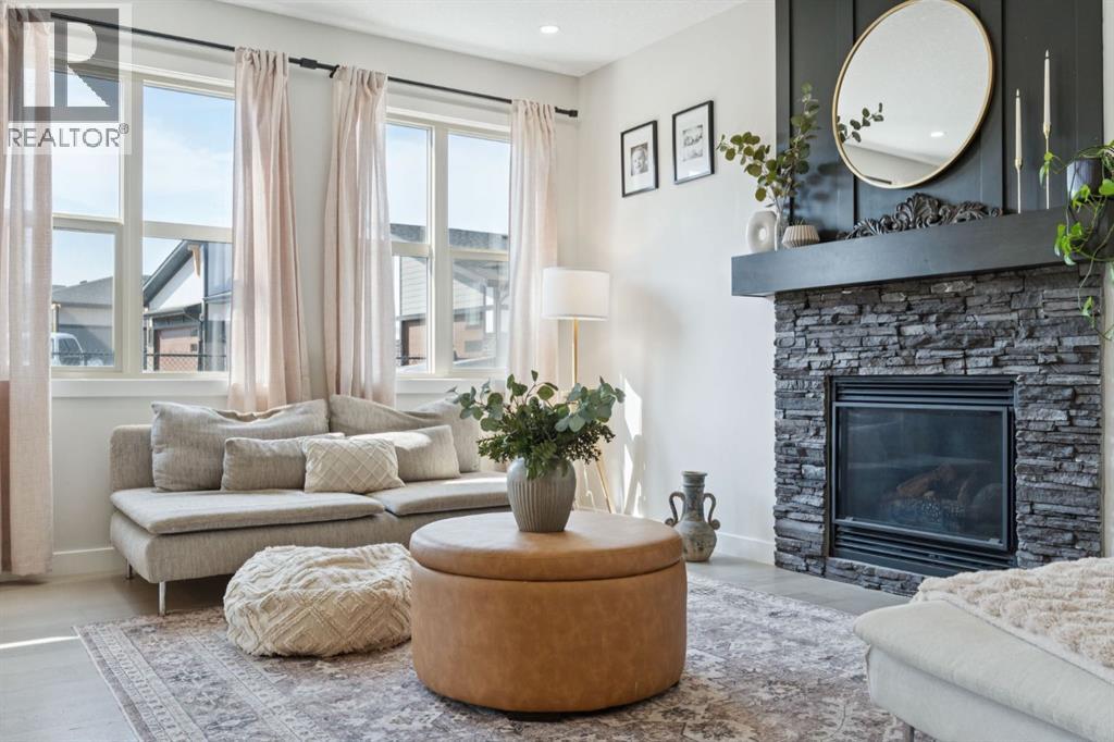 206 Riviera View, Cochrane