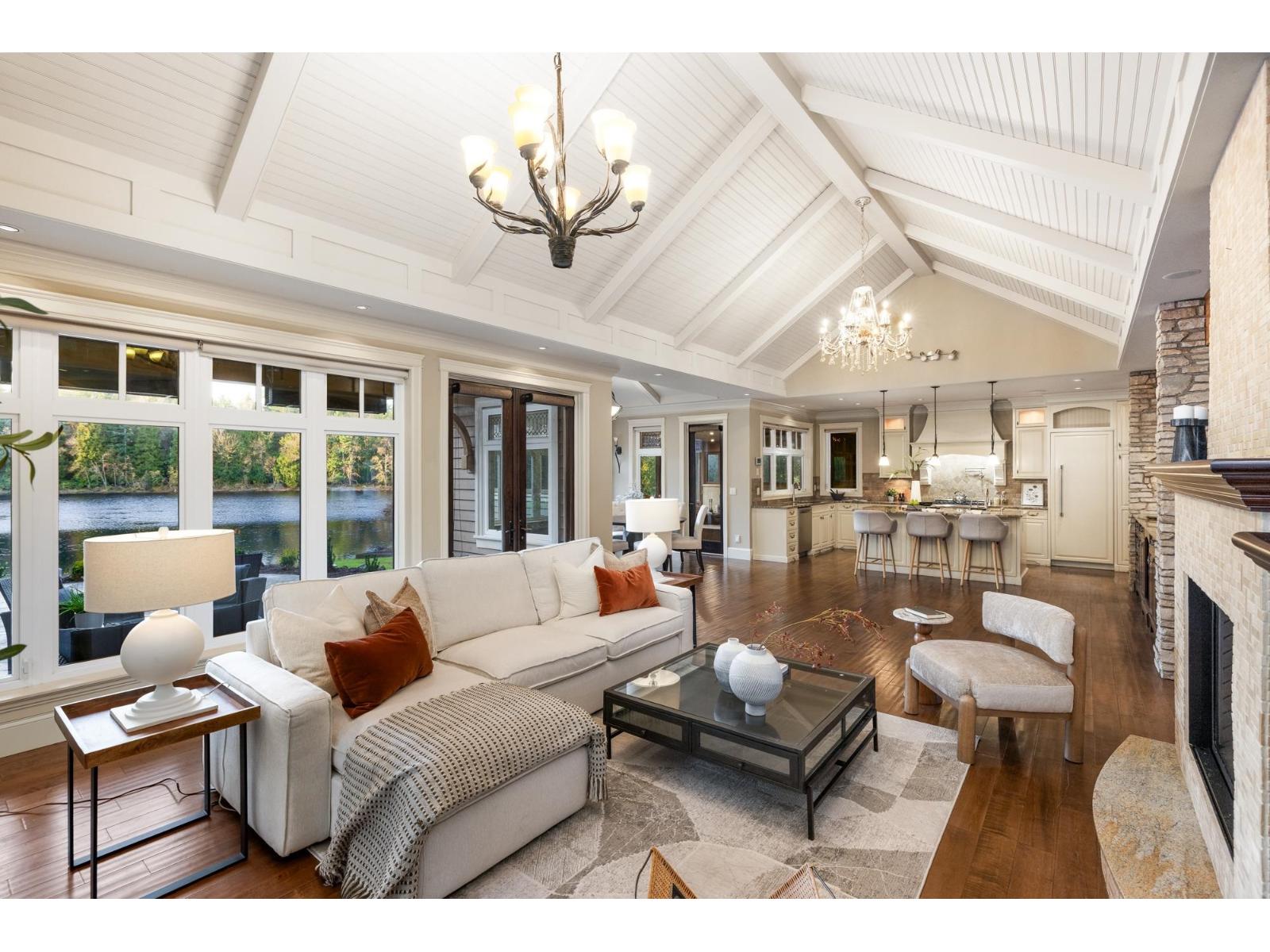 23455 8 AVENUE, Langley