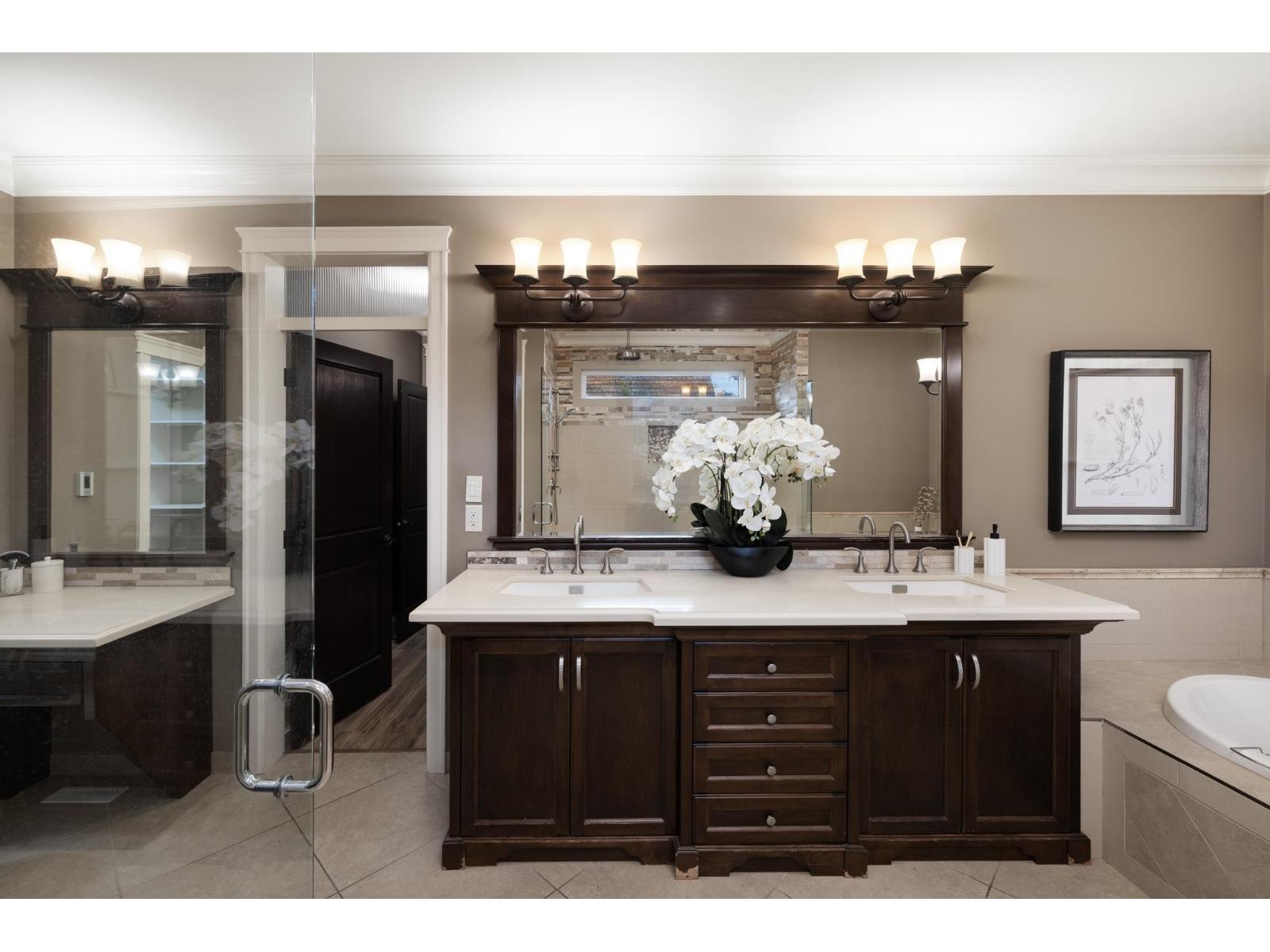 23455 8 AVENUE, Langley