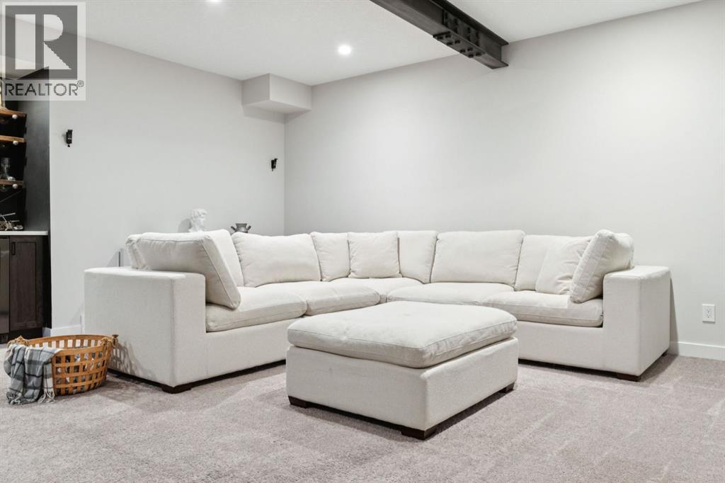 206 Riviera View, Cochrane