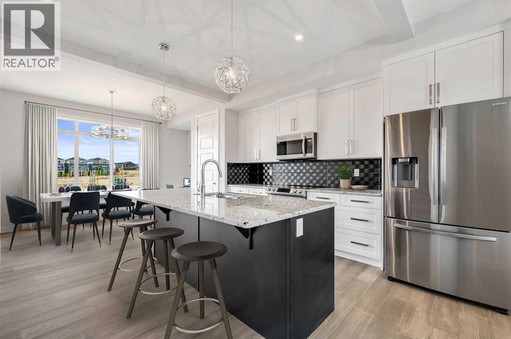 418 River Avenue, Cochrane