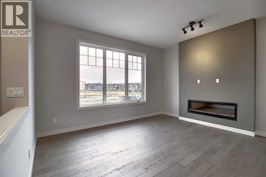 418 River Avenue, Cochrane