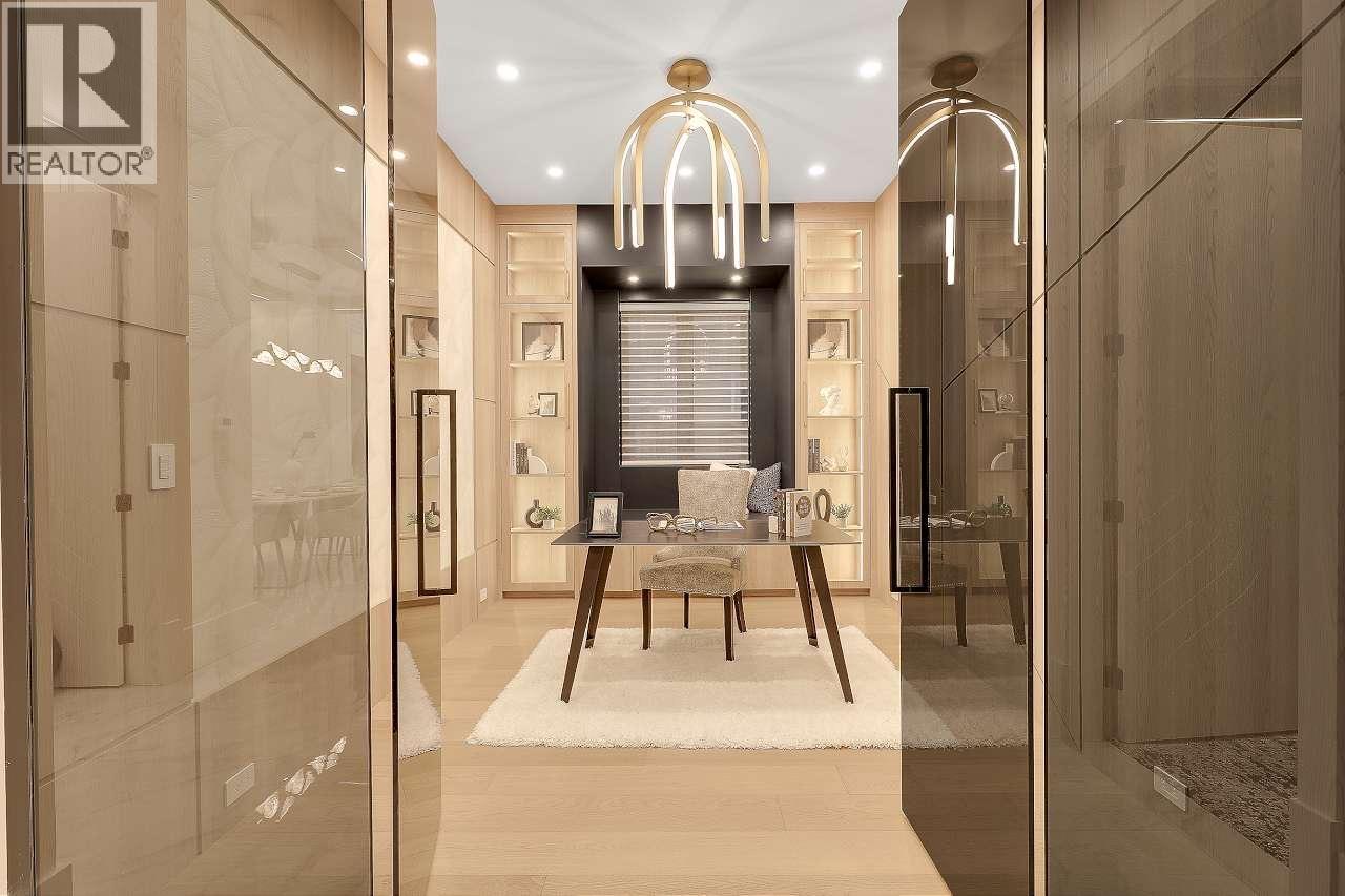 5891 RIVERDALE DRIVE, Richmond