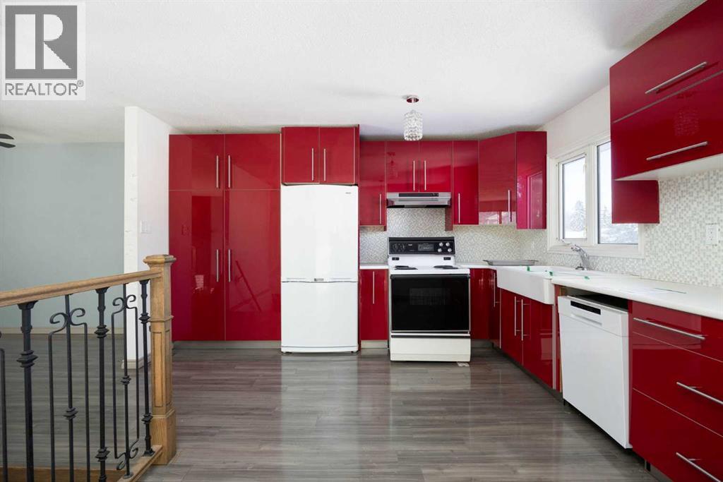 21 Ells Crescent, Fort McMurray