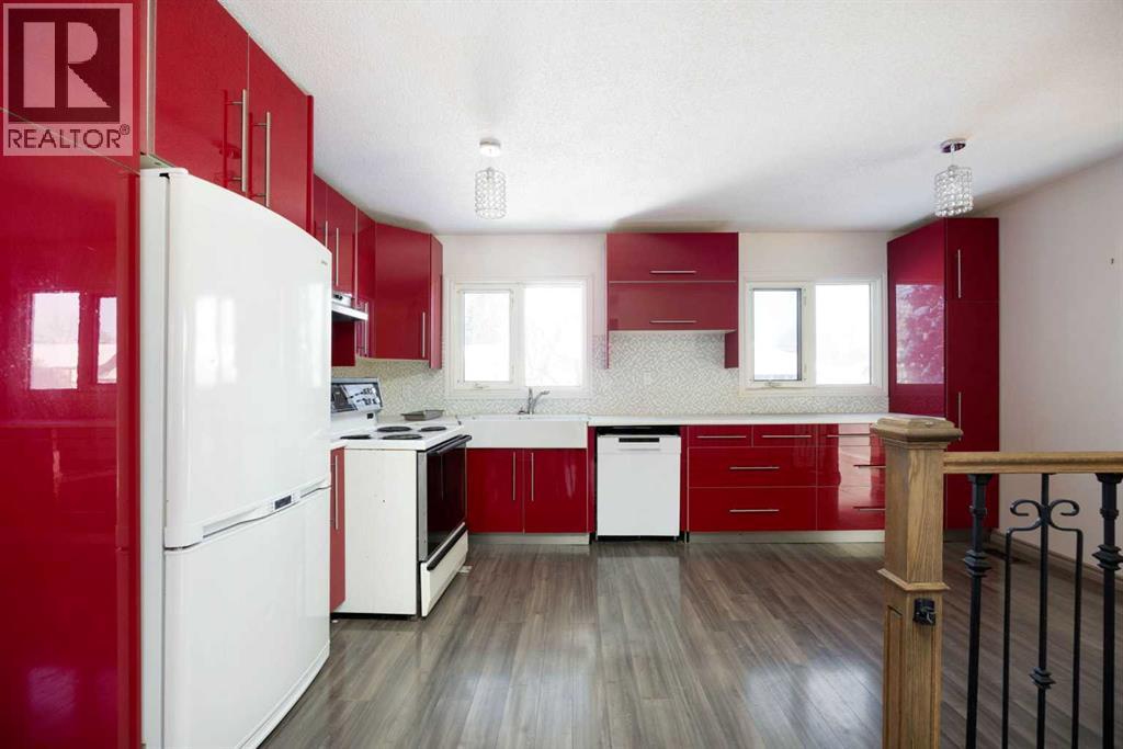 21 Ells Crescent, Fort McMurray