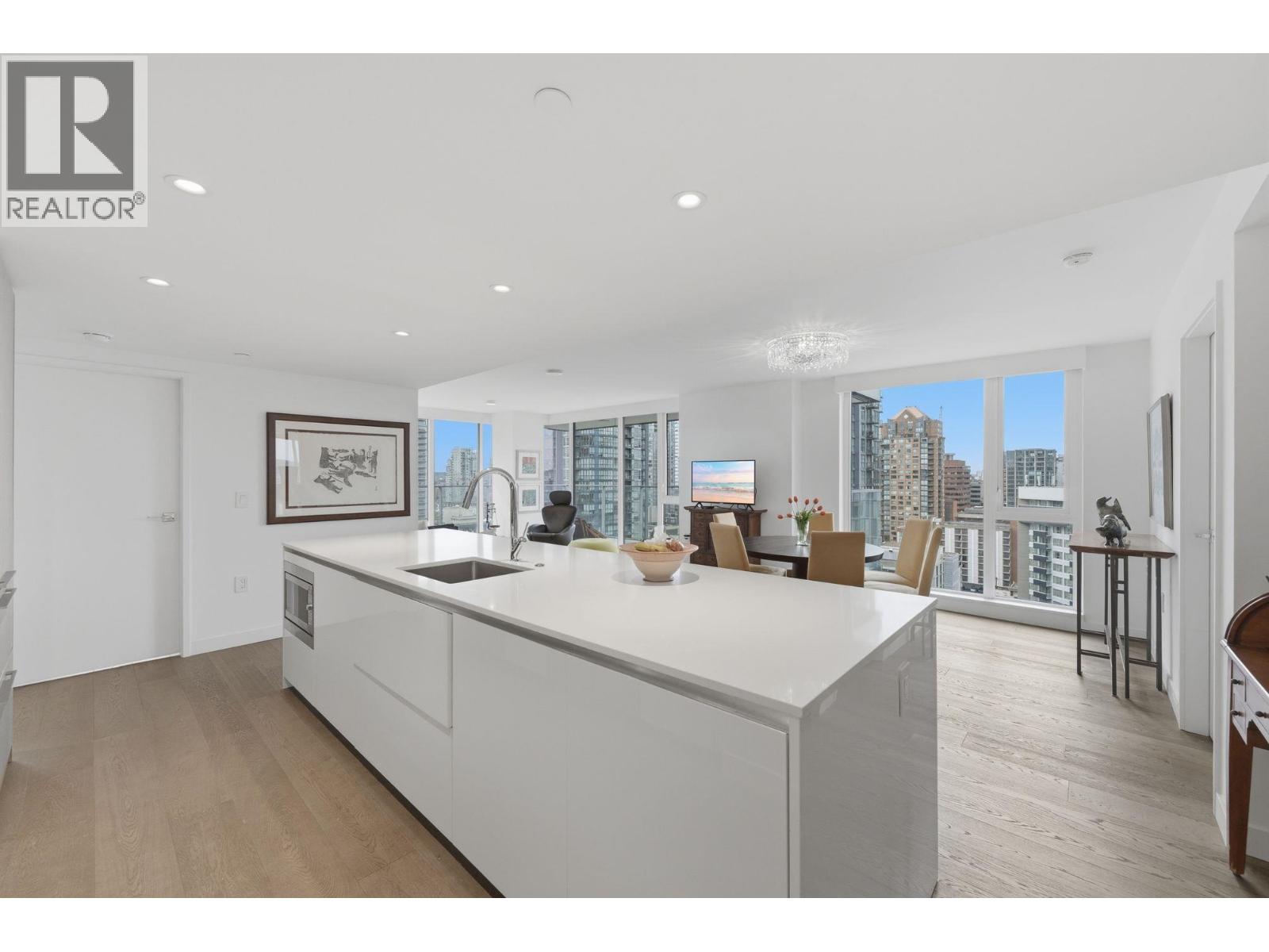 1909 1111 RICHARDS STREET, Vancouver