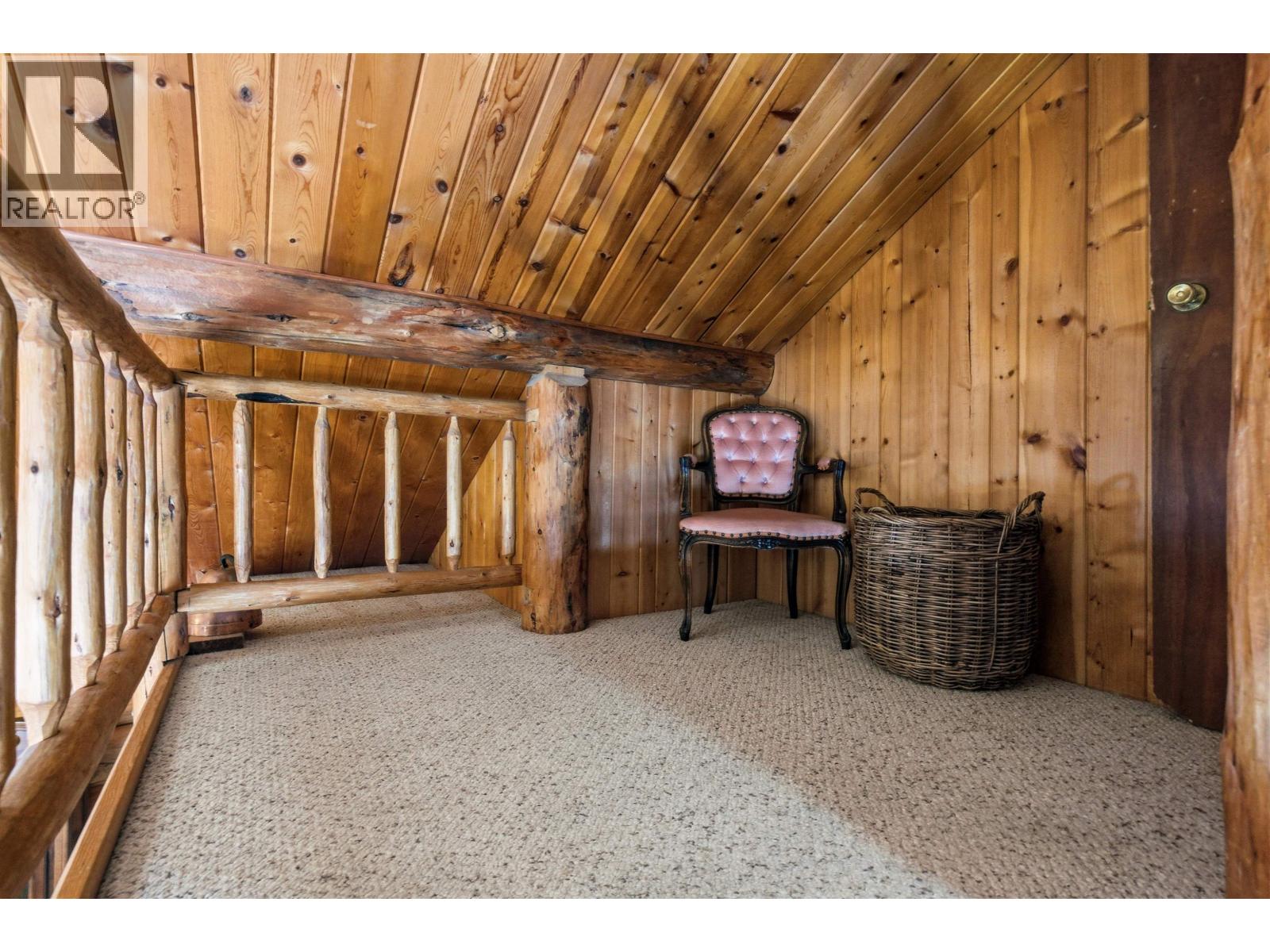 2815 PIONEER CRESCENT - 16