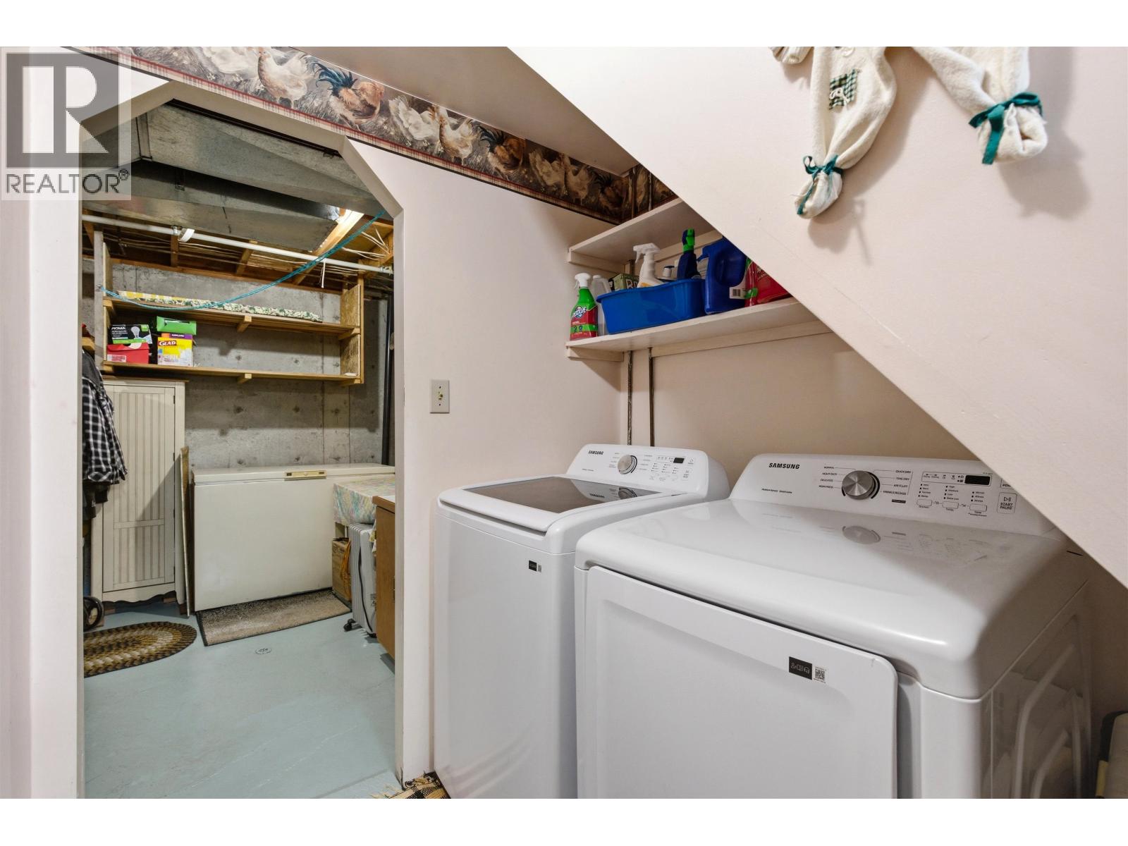 2815 PIONEER CRESCENT - 25