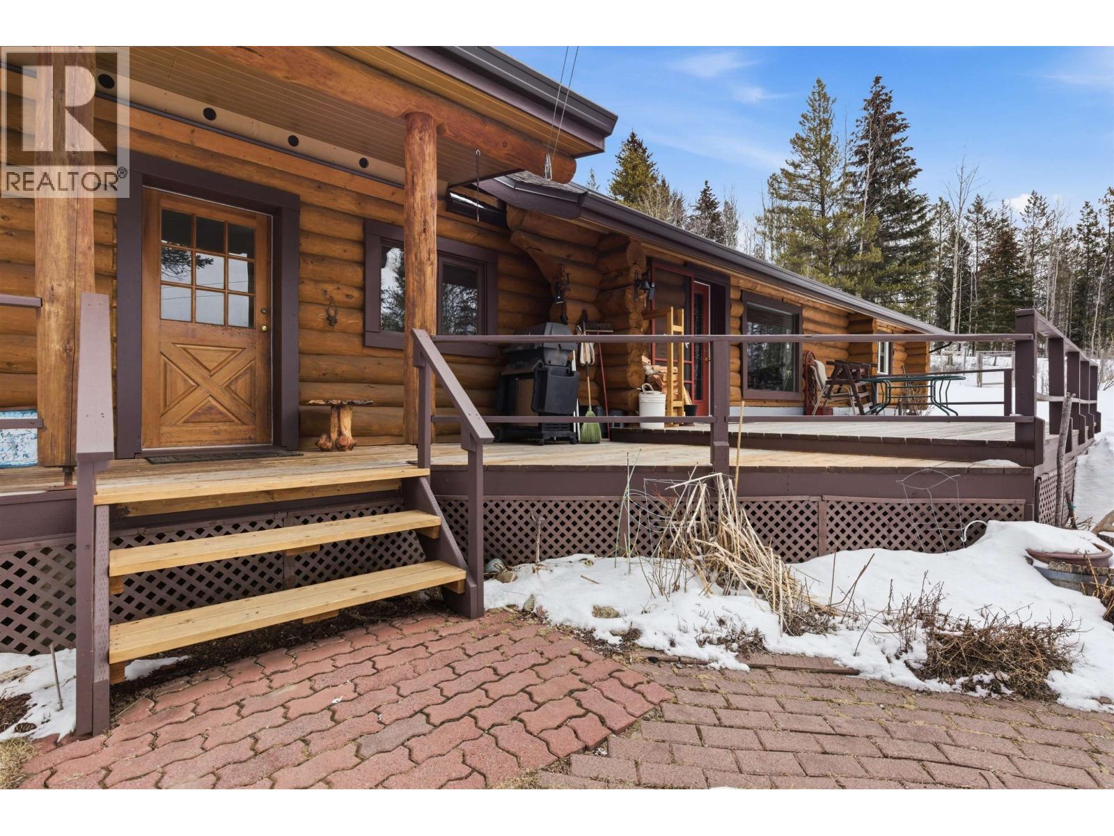 2815 PIONEER CRESCENT - 30