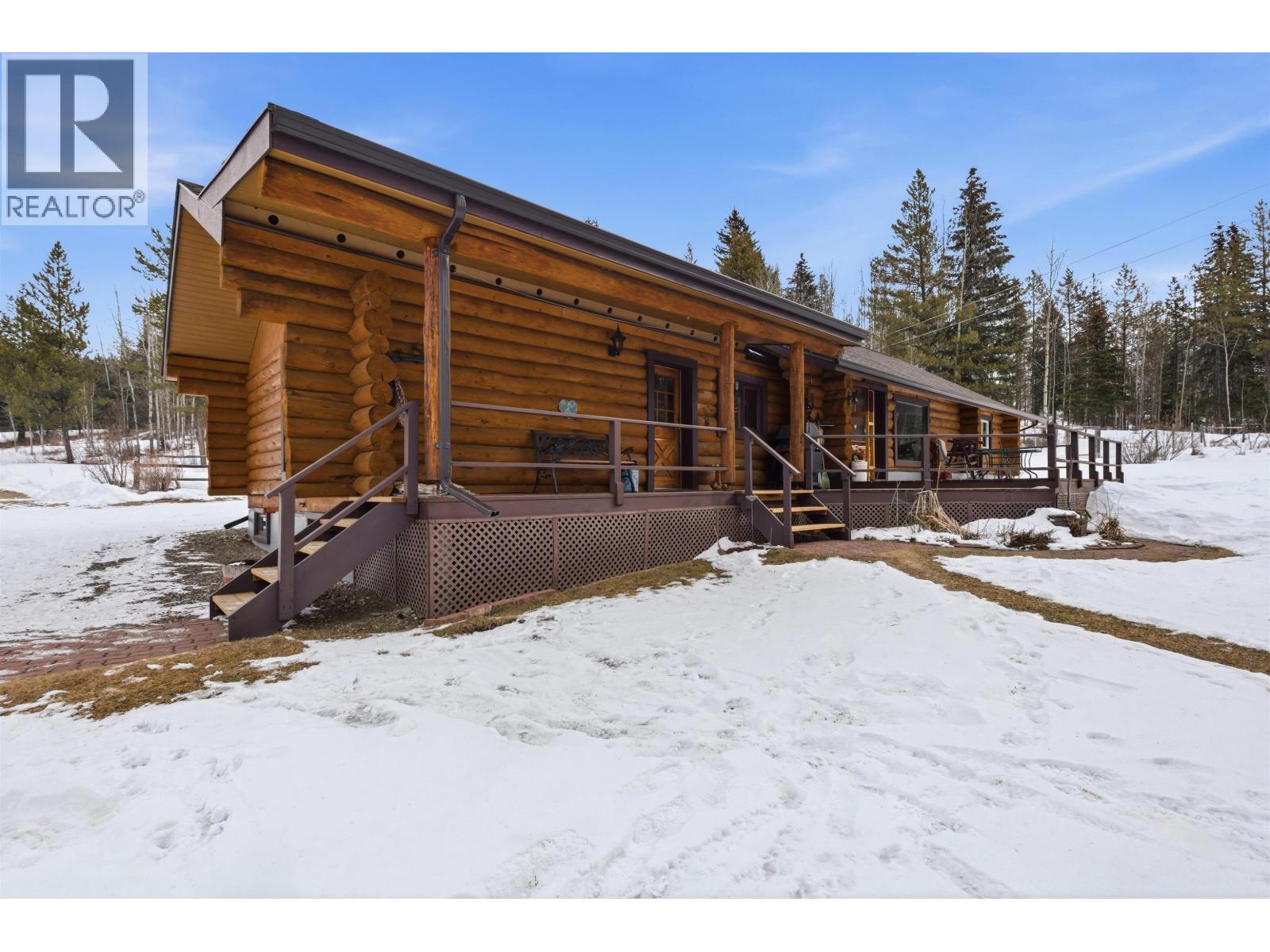 2815 PIONEER CRESCENT - 4