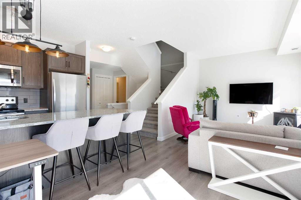 250 Fireside View, Cochrane