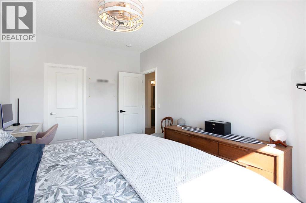 250 Fireside View, Cochrane