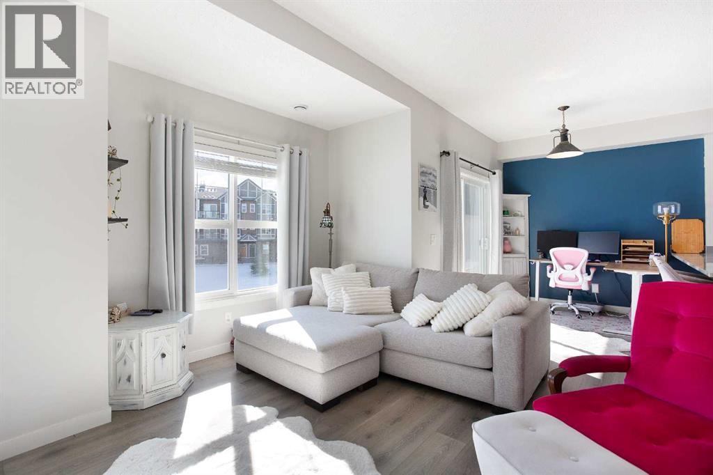 250 Fireside View, Cochrane