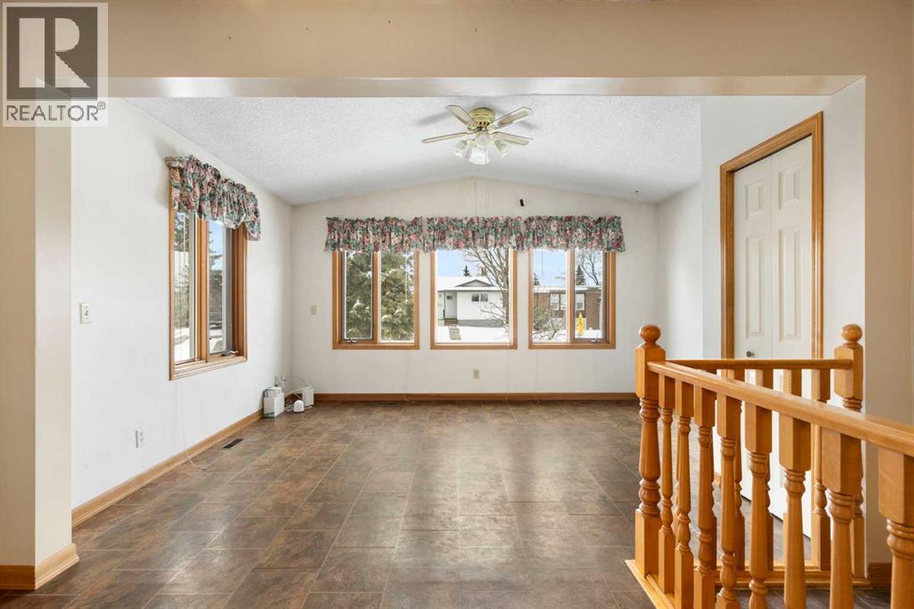 Single Family House Bungalow for Sale in   Street SE Dover Calgary 