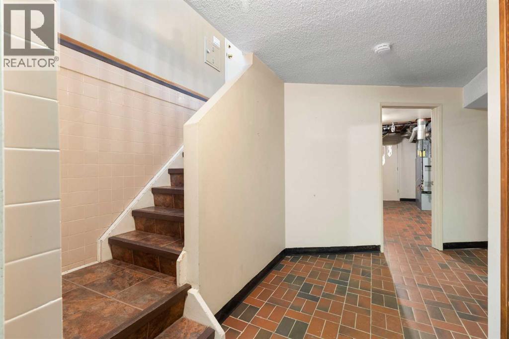 Single Family House Bungalow for Sale in   Street SE Dover Calgary 