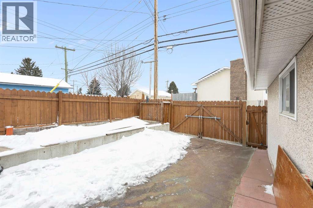 Single Family House Bungalow for Sale in   Street SE Dover Calgary 