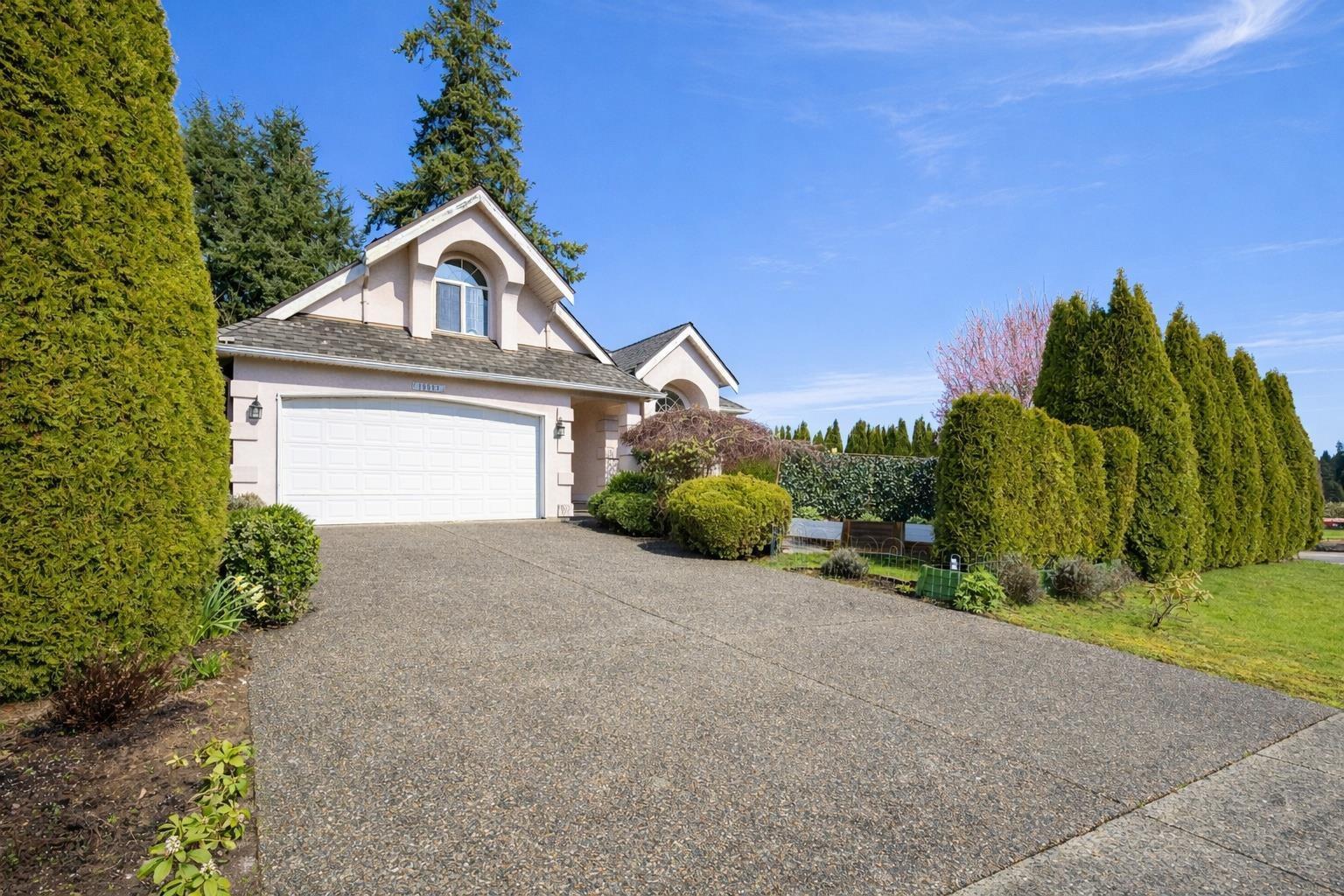 16583 10 AVENUE, White Rock
