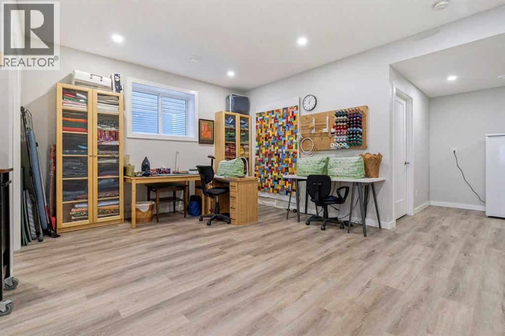 24 Willow Park Point, Cochrane