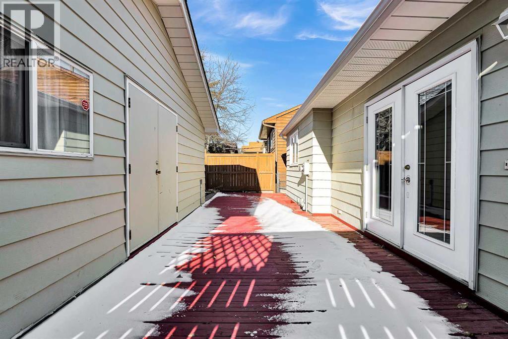 Single Family House Bungalow for Sale in  Berkley Drive NW Beddington Heights Calgary 