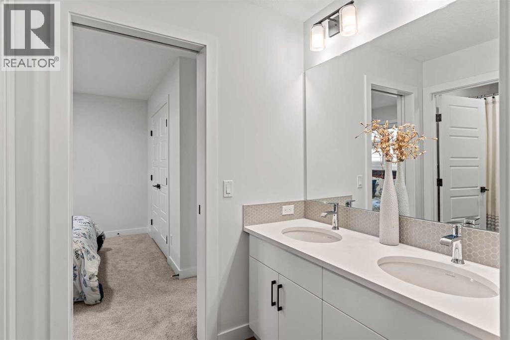 Single Family House for Sale in  Ambleside Crescent NW Moraine Calgary 