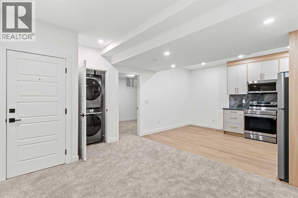 Single Family House for Sale in  Ambleside Crescent NW Moraine Calgary 