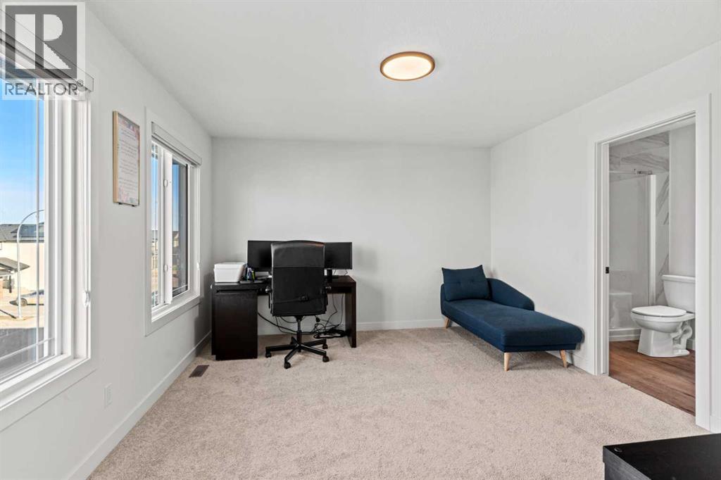 Single Family House for Sale in  Ambleside Crescent NW Moraine Calgary 