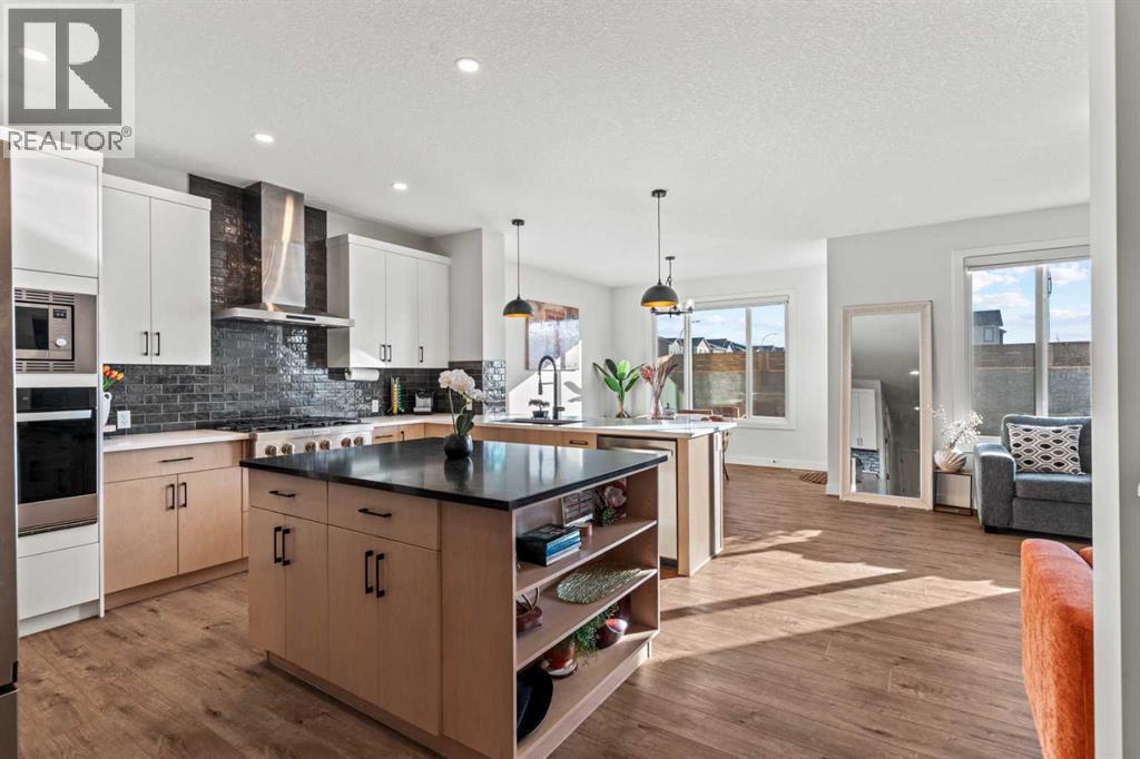 Single Family House for Sale in  Ambleside Crescent NW Moraine Calgary 