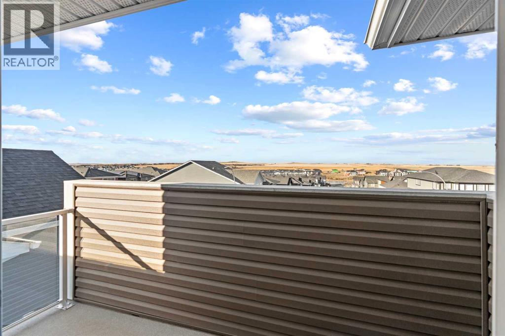 Single Family House for Sale in  Ambleside Crescent NW Moraine Calgary 