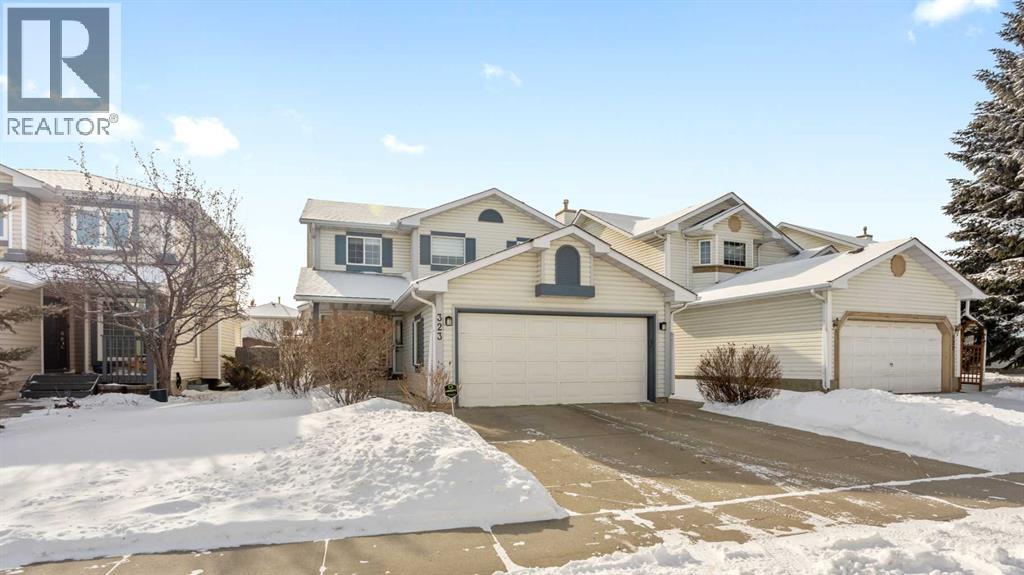 Single Family House for Sale in  Mt Cornwall Circle SE McKenzie Lake Calgary 