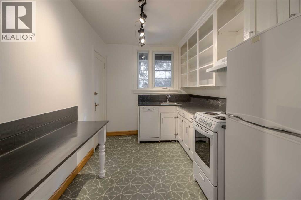 Multi-family House for Sale in   Avenue S Victoria Park Lethbridge 