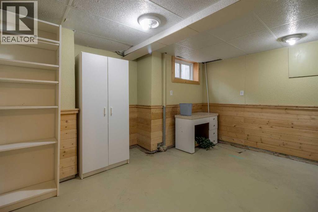 Multi-family House for Sale in   Avenue S Victoria Park Lethbridge 