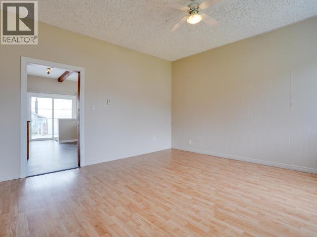 6304 POPLAR STREET - 8