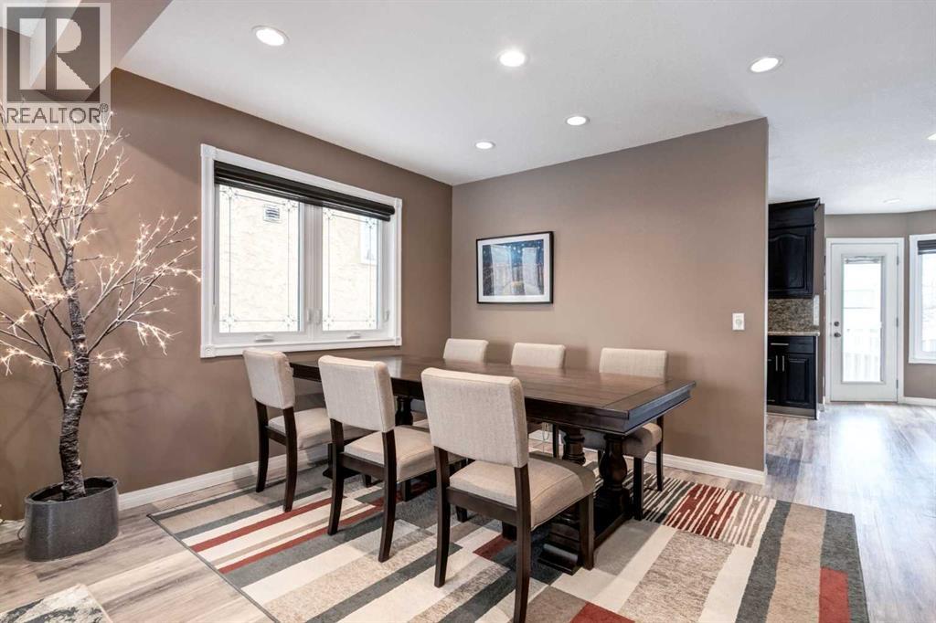 Single Family House for Sale in  Sirocco Drive SW Signal Hill Calgary 