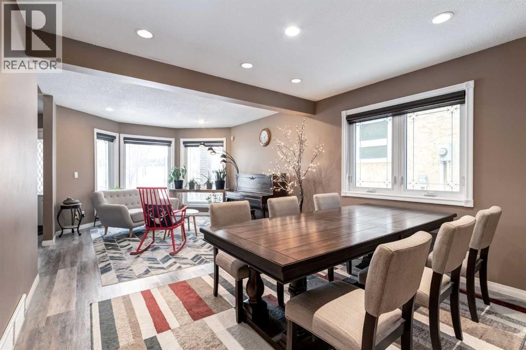 Single Family House for Sale in  Sirocco Drive SW Signal Hill Calgary 