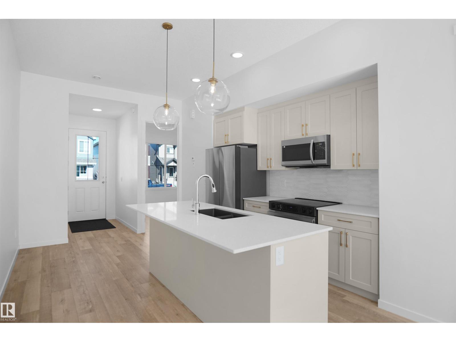 
          20609 42 AV NW
            <br/>
            <span>Edmonton</span>
            , 
            <span>AB</span>
             <span>T6M0R8</span>
         - Photo 20