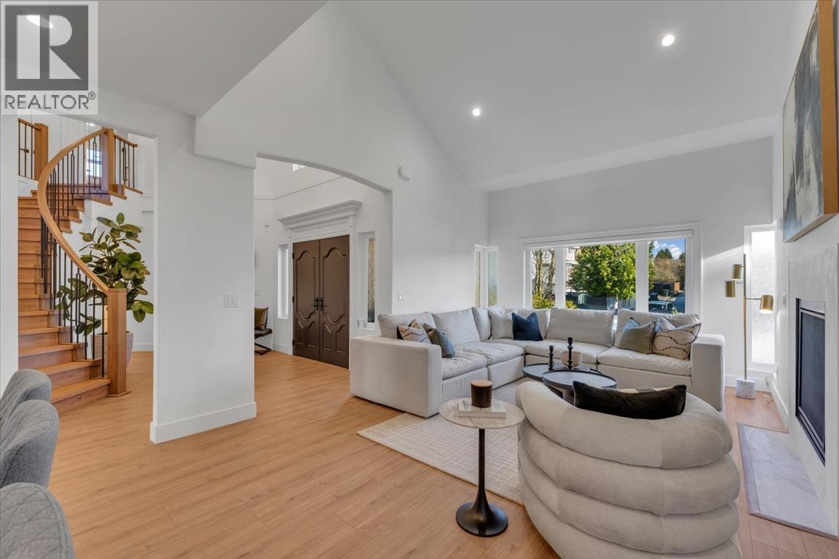 2594 PALISADE CRESCENT, Port Coquitlam