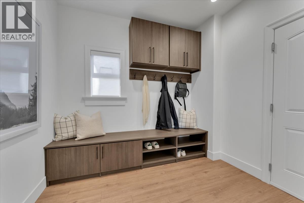 2594 PALISADE CRESCENT, Port Coquitlam