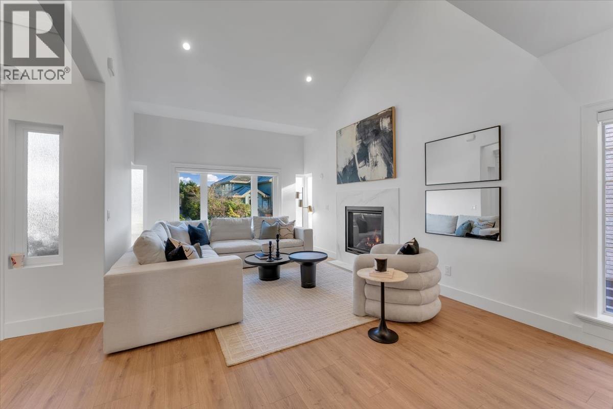 2594 PALISADE CRESCENT, Port Coquitlam