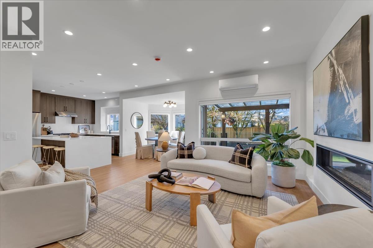 2594 PALISADE CRESCENT, Port Coquitlam