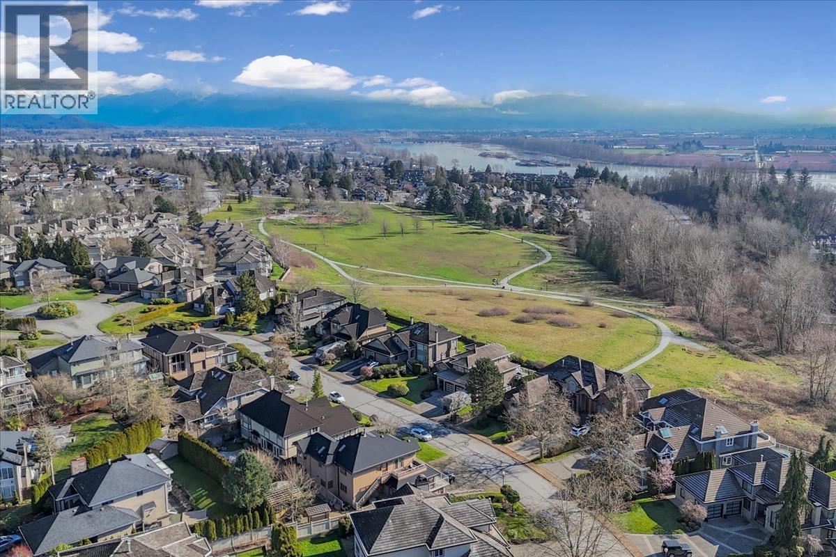 2594 PALISADE CRESCENT, Port Coquitlam