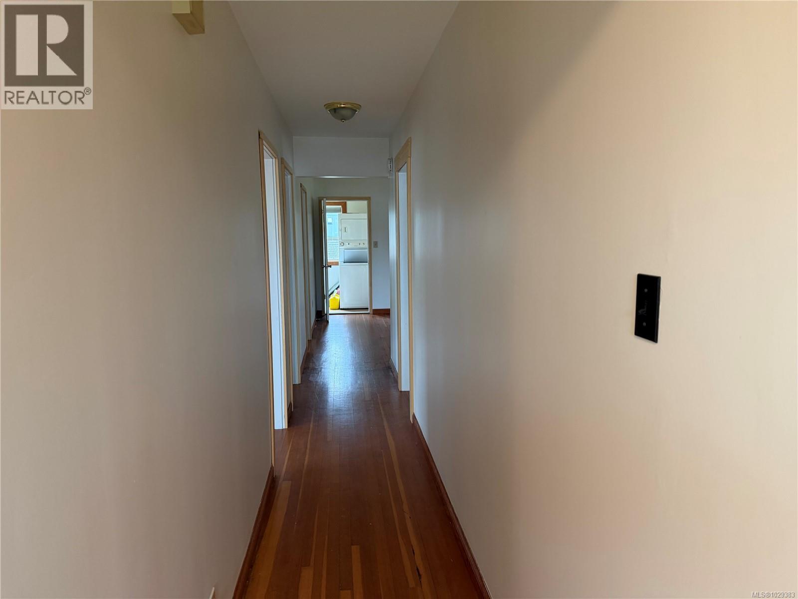 147 Maquinna Ave, Zeballos