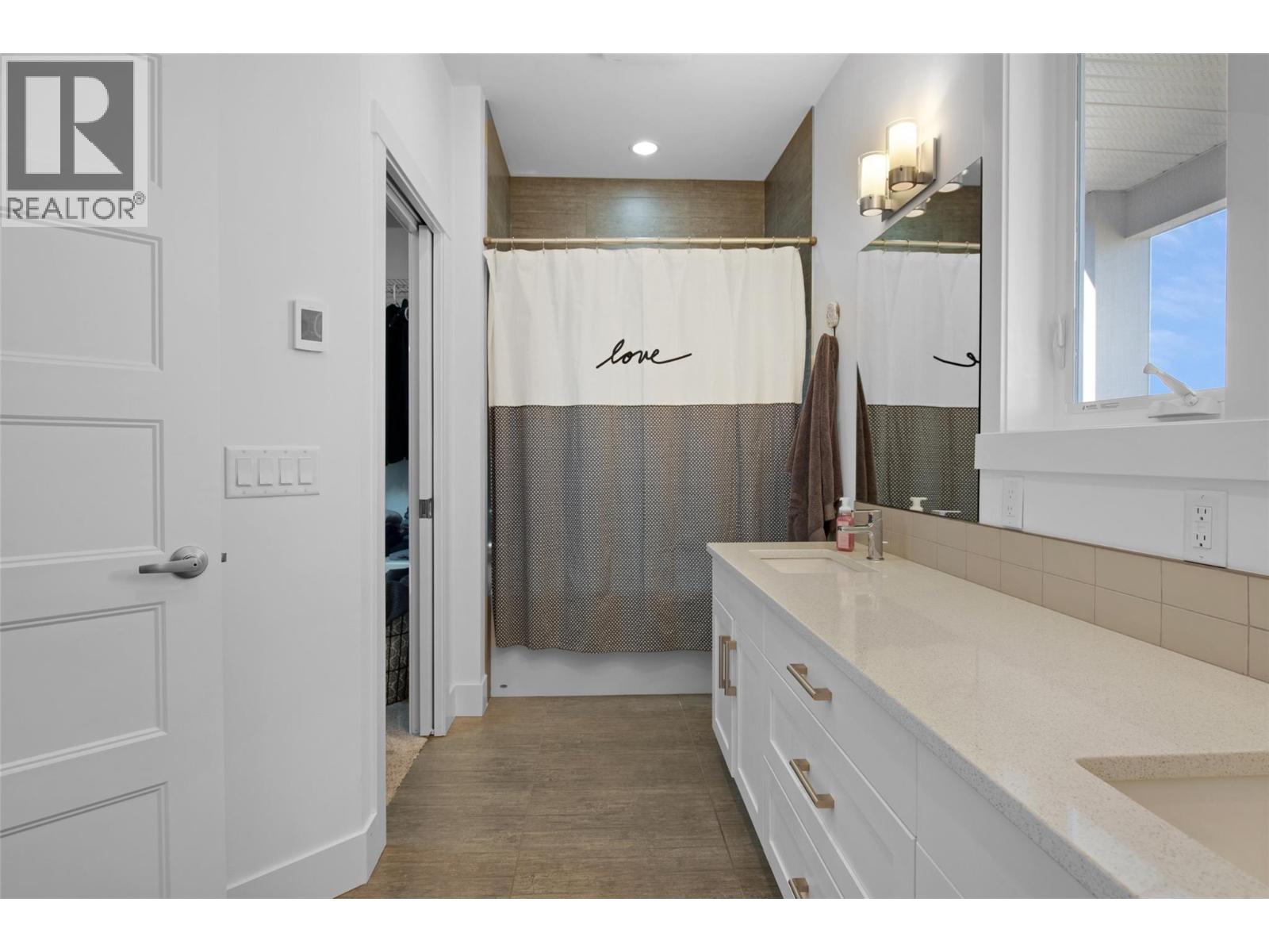  1664 Tower Ranch Drive, Kelowna