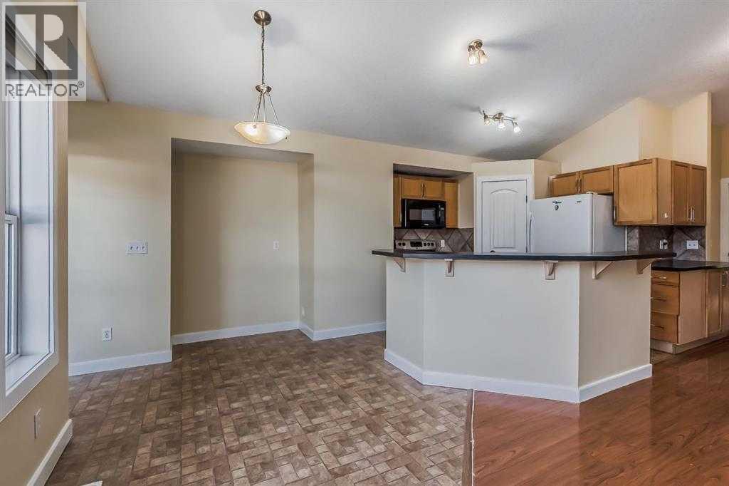 Single Family House Bi-level for Sale in  Saddlebrook Way NE Saddle Ridge Calgary 