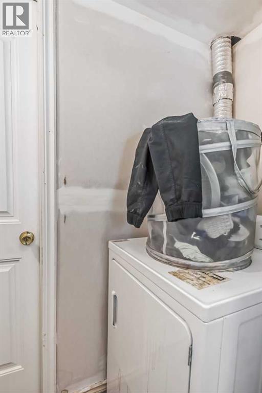 Single Family House Bi-level for Sale in  Saddlebrook Way NE Saddle Ridge Calgary 