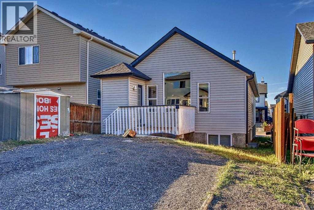 Single Family House Bi-level for Sale in  Saddlebrook Way NE Saddle Ridge Calgary 