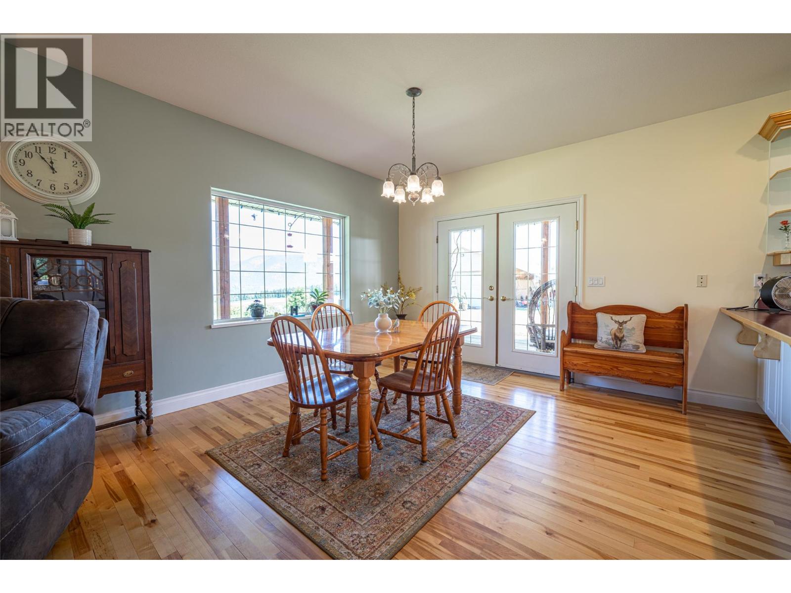  2990 50 Street Northwest, Salmon Arm